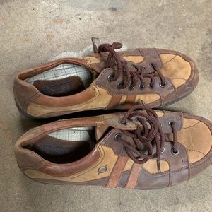 Men leather casual shoes